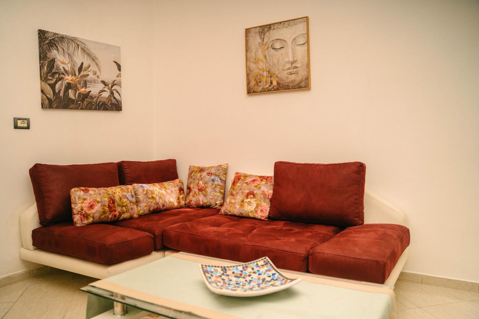 Peaceful Villa In New Bazaar Τίρανα Εξωτερικό φωτογραφία
